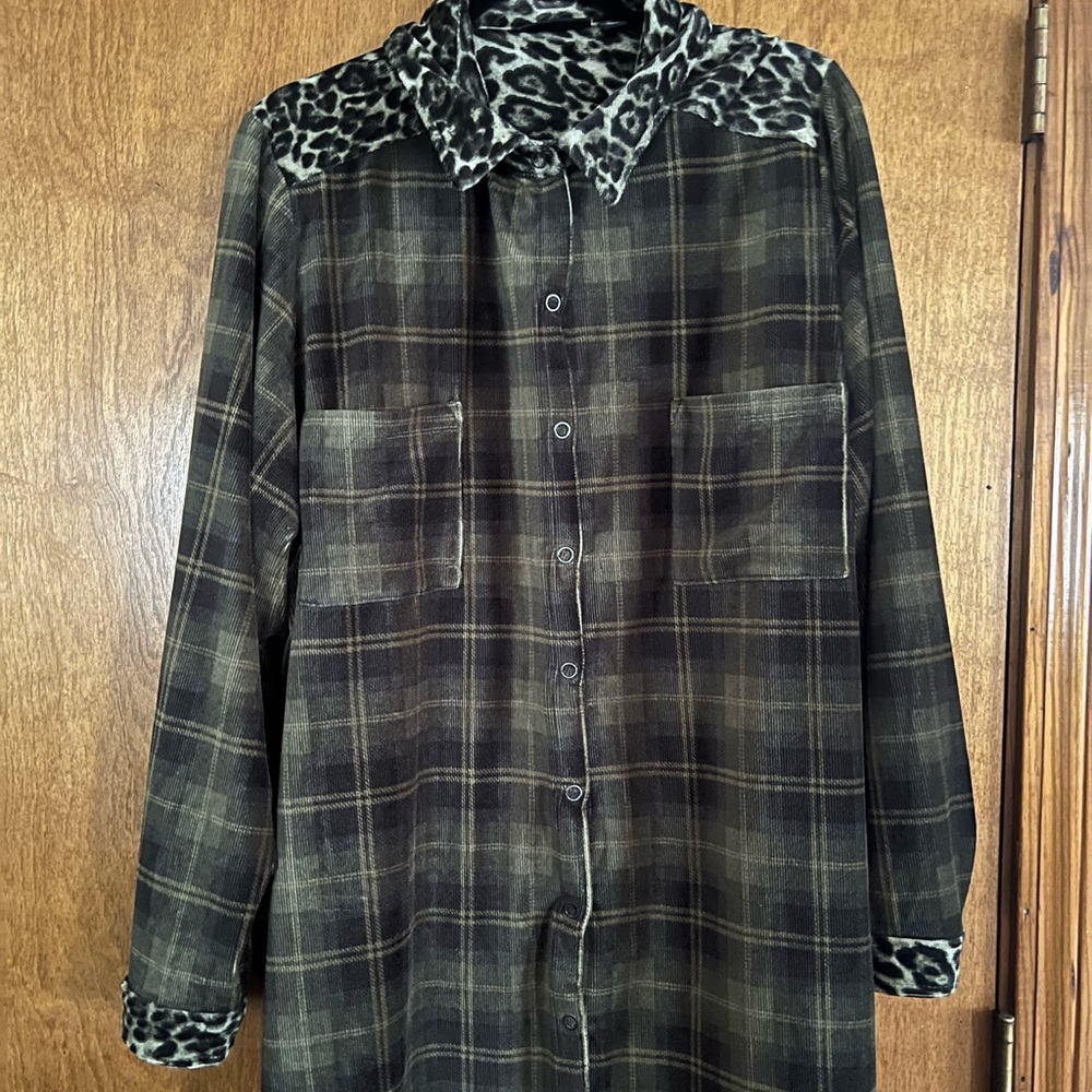 Susan Graver Leopard Print Jacket